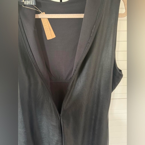 SKIMS Faux Leather Sleeveless Catsuit - Picture 4 of 6